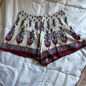 Fashion Nova Flowy Shorts. Size small. High waisted. Dainty.